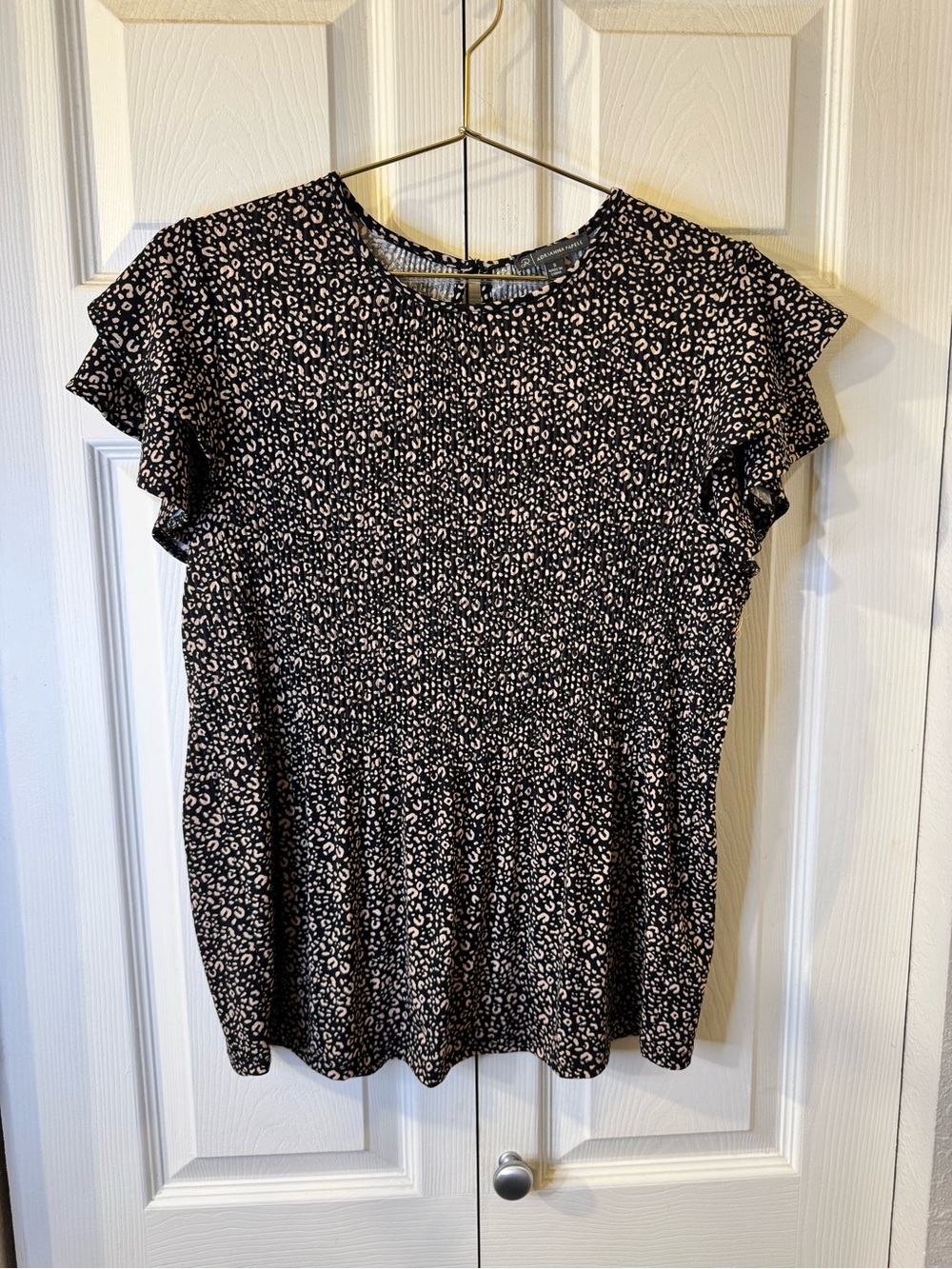 Adrianna Papell Black and White Leopard Flutter Sleeve Top
